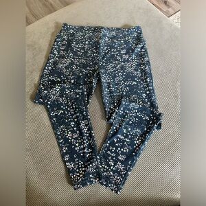 Sweaty Betty 7/8 length leggings, super soft, size L, like new